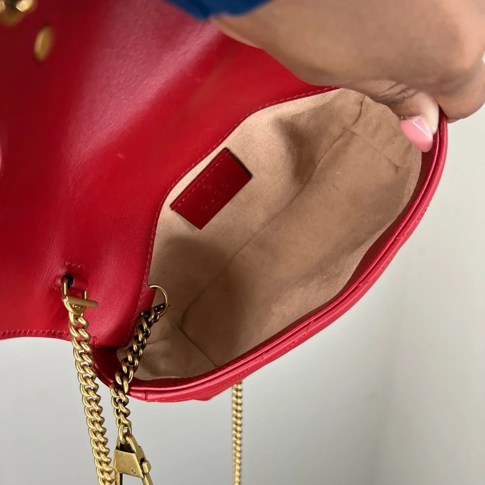 ✨SOLD✨ GG Marmont matelassé leather super mini bag - Picture 7 of 15